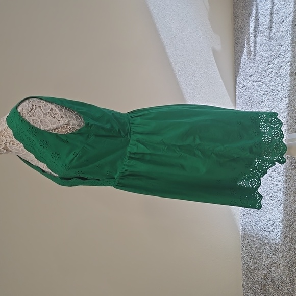 J. CREW Kelly Green Eyelet Dress Sz 12 - Picture 8 of 12